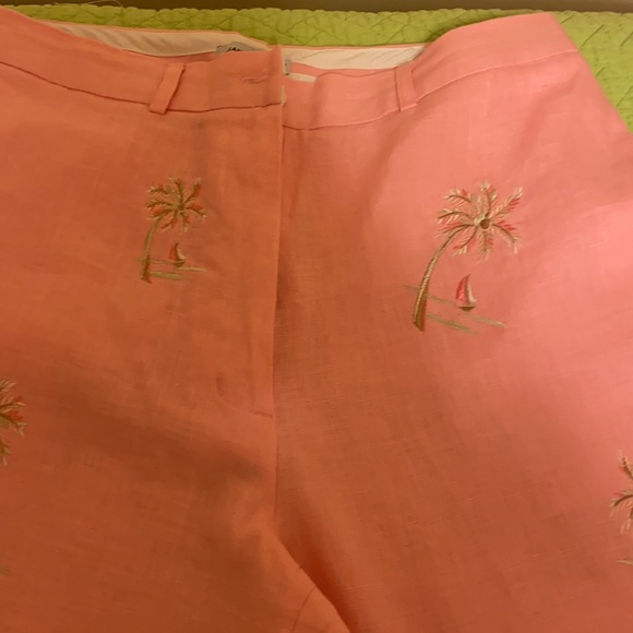DEANE AND WHITE-pink linen pant w/palm tree design - Picture 2 of 7